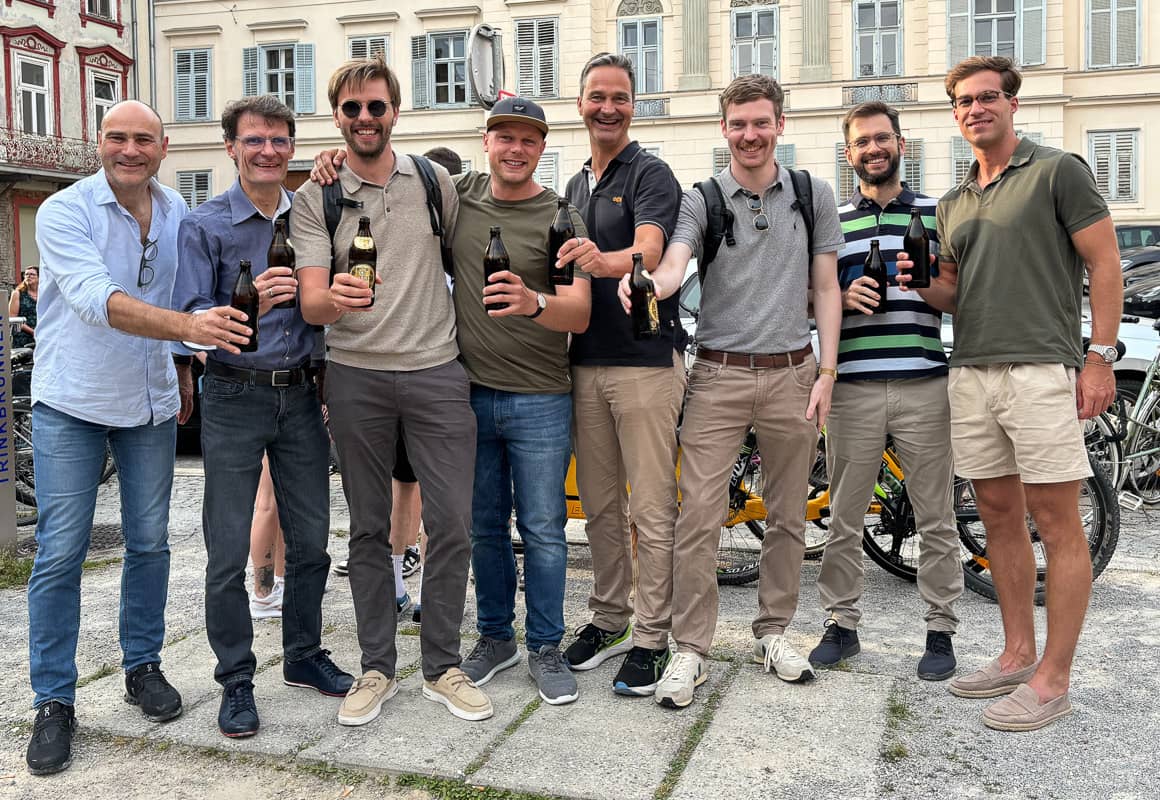 Description of Image