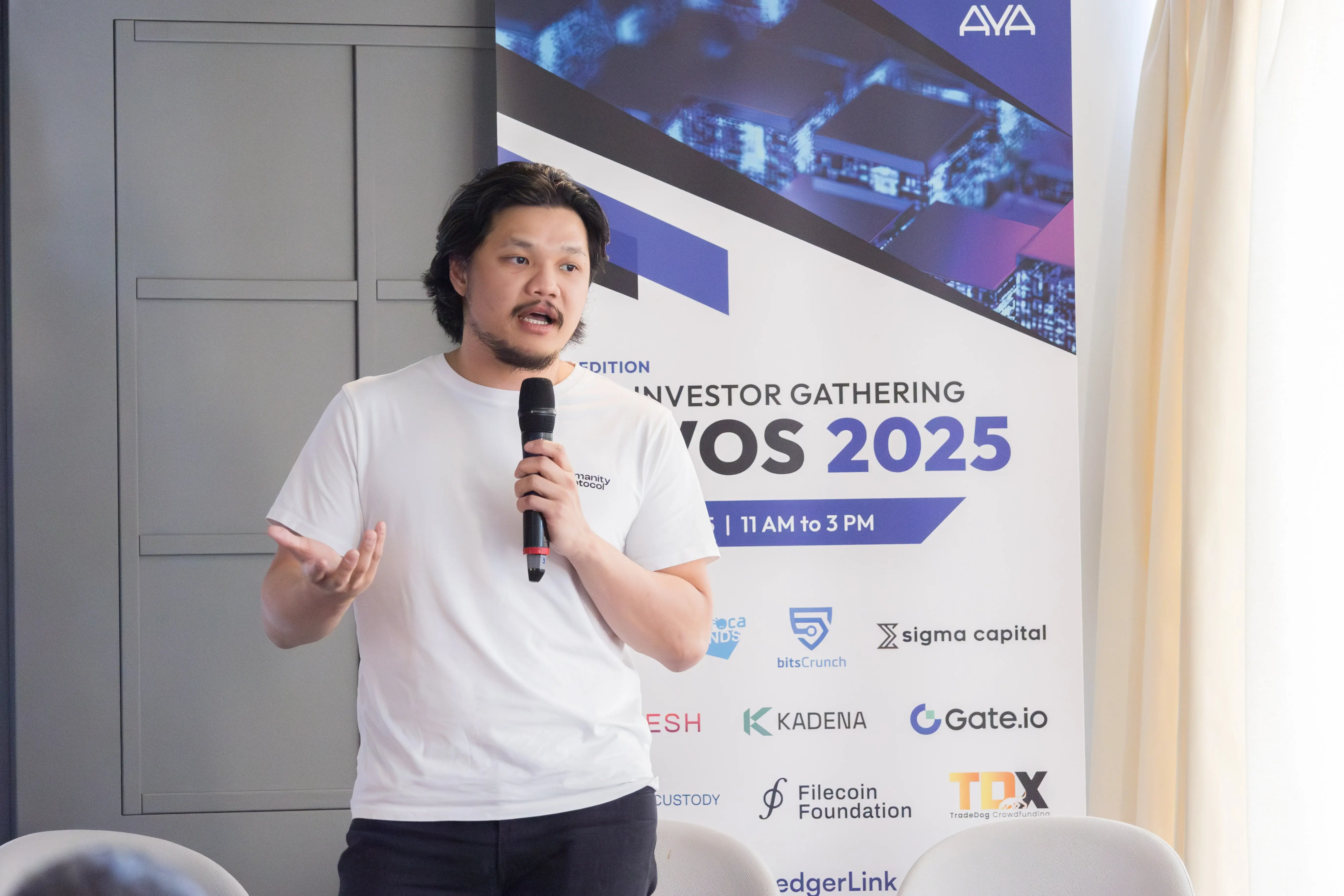 Description of Image