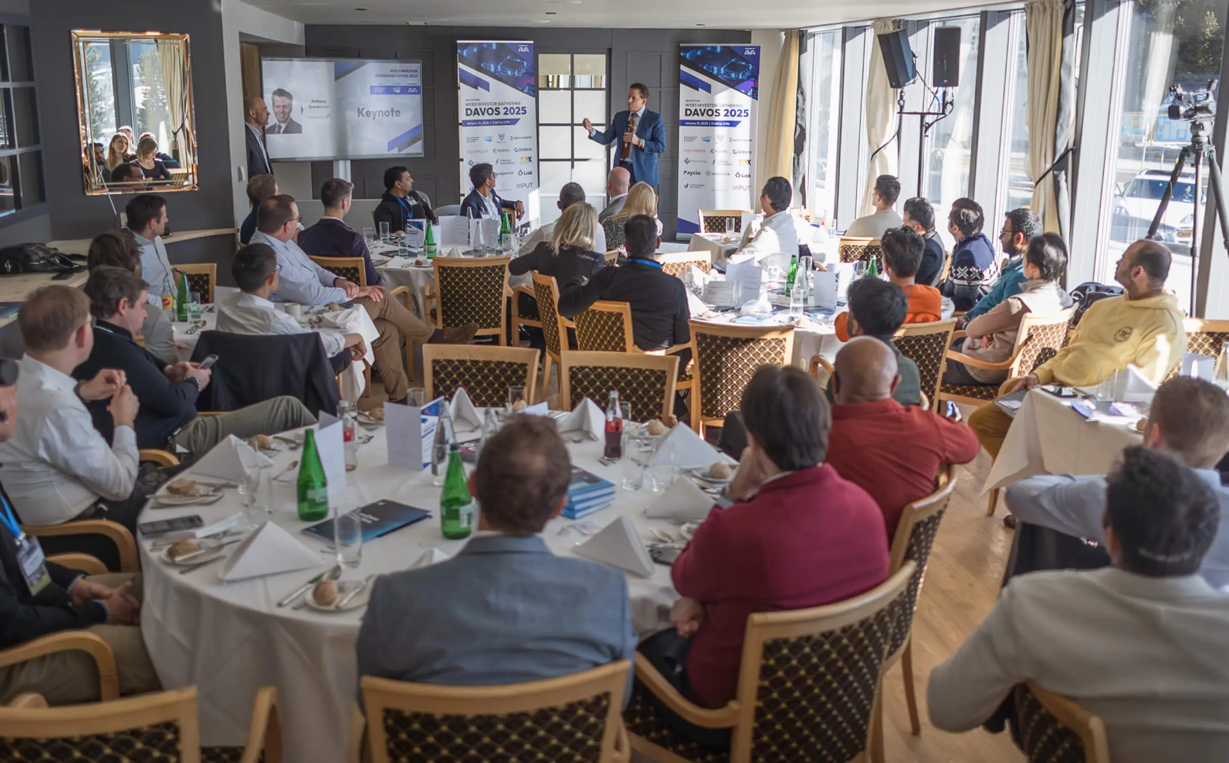 Political experts, fund managers, and crypto experts come together in Davos 2025