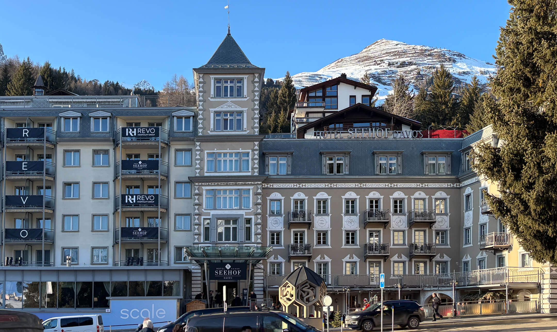 Description of Image