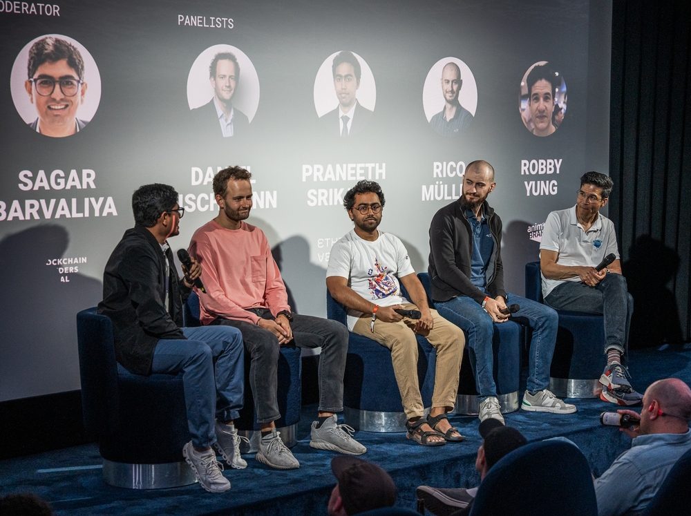 with Daniel Fischmann, Praneeth Srikanti, Rico Müller, and Robby Yung at Berlin Blockchain Week